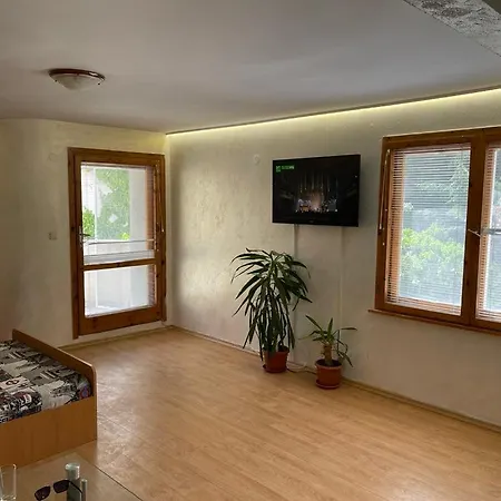 Sweet Near The Sea * Varna